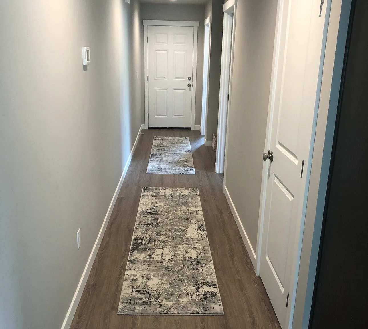 3 bed, 1283 sqft, $2,750 — Photo 2