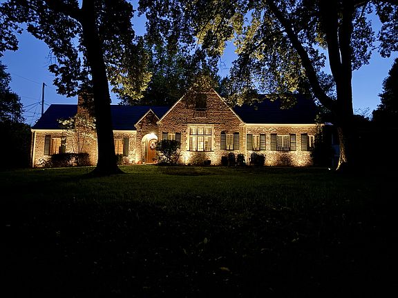 2nd image of 501 Brighton Pl