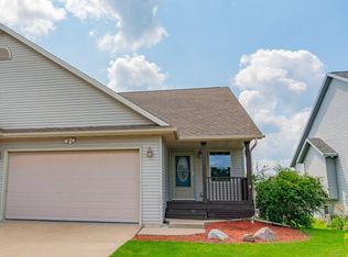 639 Garfield Ave, Evansville, WI
