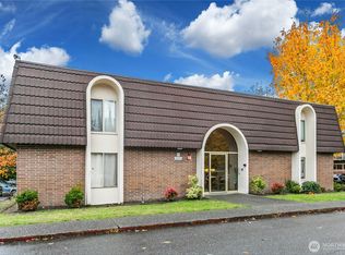 Laurel Park, Kirkland, WA 98033