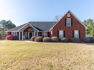 307 Lake Harding Dr, Hamilton, GA 31811