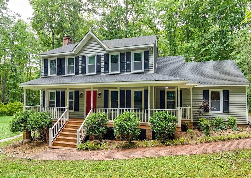 1st image of 641 Brighton Dr