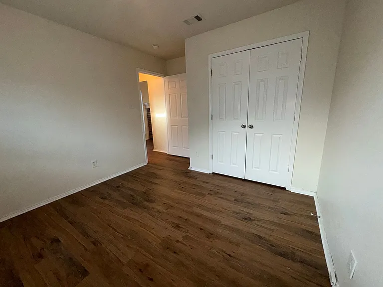 1016 Glenhaven Dr — Photo 29