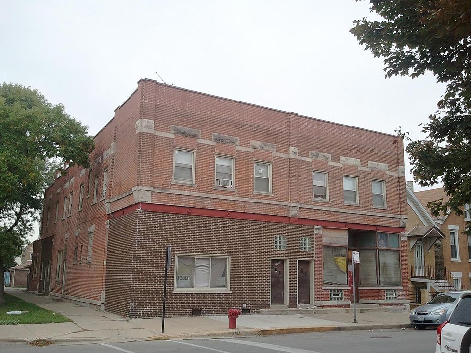 1st image of 3758 S Hermitage Ave #2R