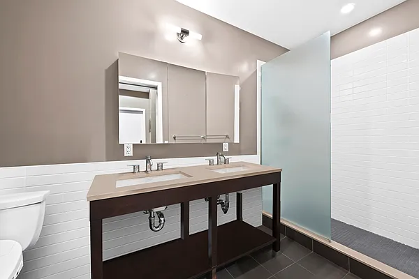 Rented by Compass | media 14