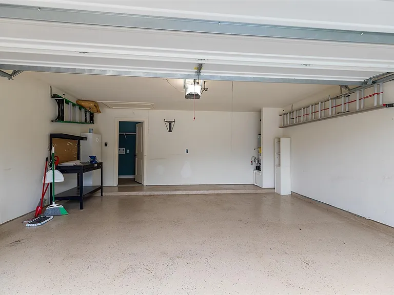 19511 Dunlay Springs Dr — Photo 35