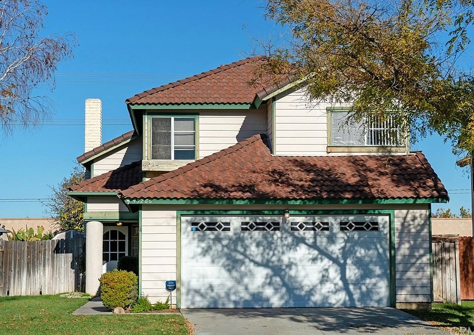 1st image of 45266 Esplendor Ct