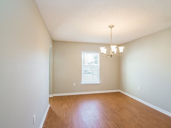 5th image of 8730 Lancashire Dr