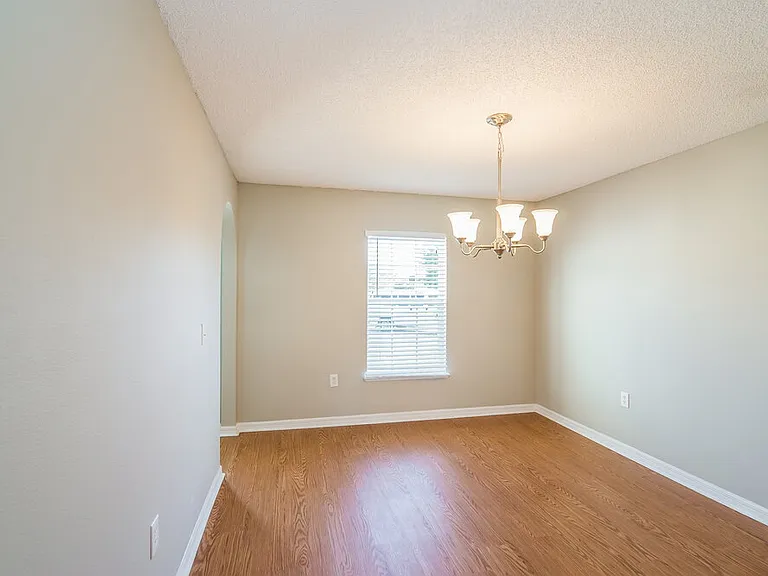8730 Lancashire Dr — Photo 5