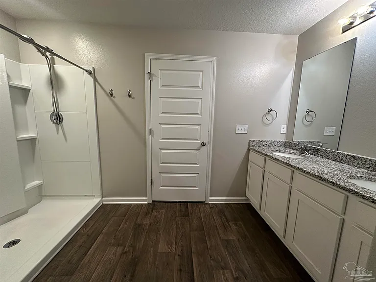 7540 Oak Lake Blvd — Photo 11