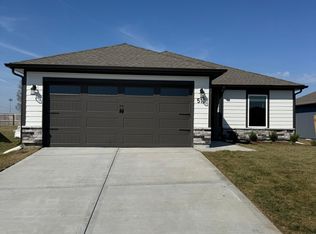 510 N Pear St, Gardner, KS 66030