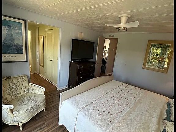5th image of 10008 Merion Ct #46