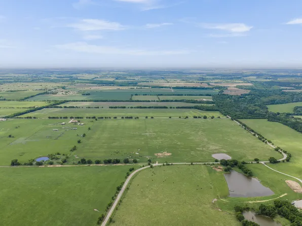 7811 County Road 1208, Rio Vista, TX 76093