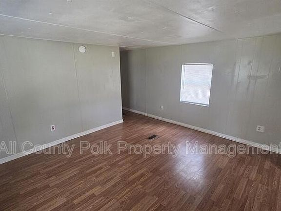 5th image of 2735 W 10th St #Hp-7