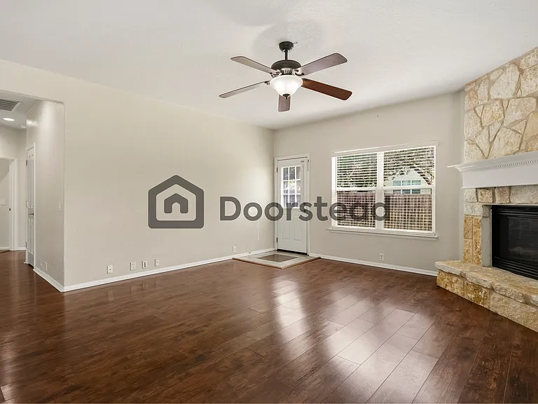 4802 James Gaines — Photo 16
