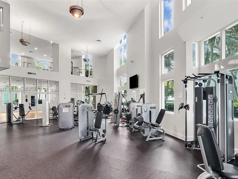 1900 N Bayshore Dr #3610 — Photo 25