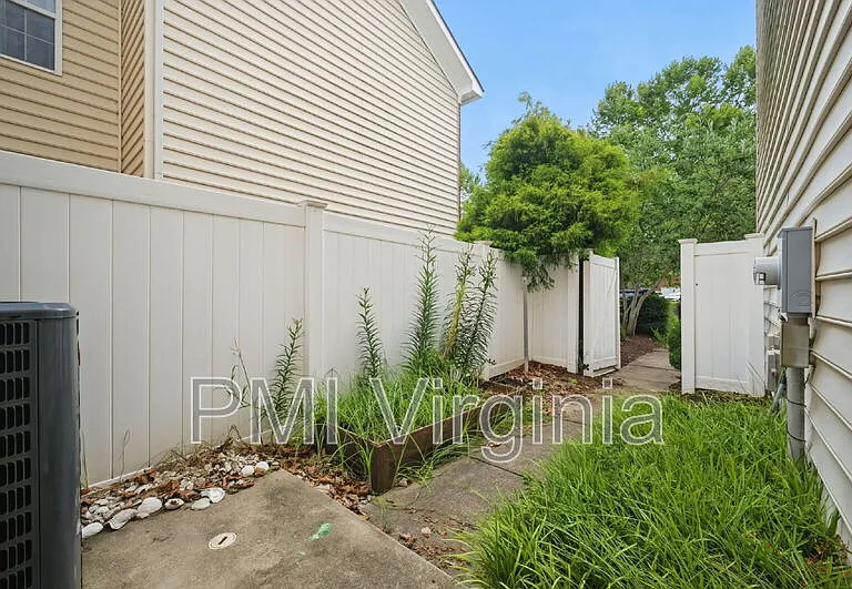 810 Great Marsh Ave — Photo 47