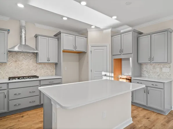 The Sunset Cove Plan, Bridgewater - Shorehaven Village