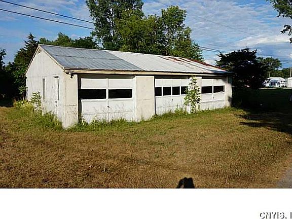 5th image of 3 Laura Dr