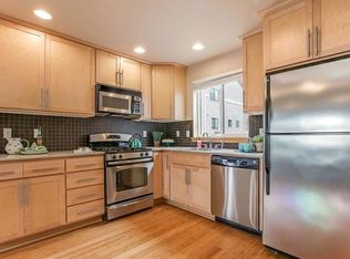 11507 26th Ave NE APT C, Seattle, WA 98125
