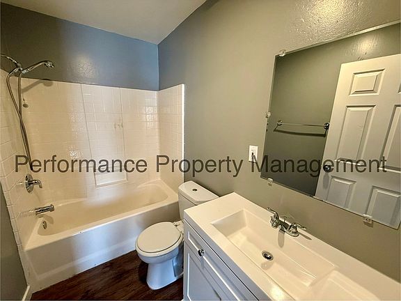 5th image of 326 Beardsley Ave