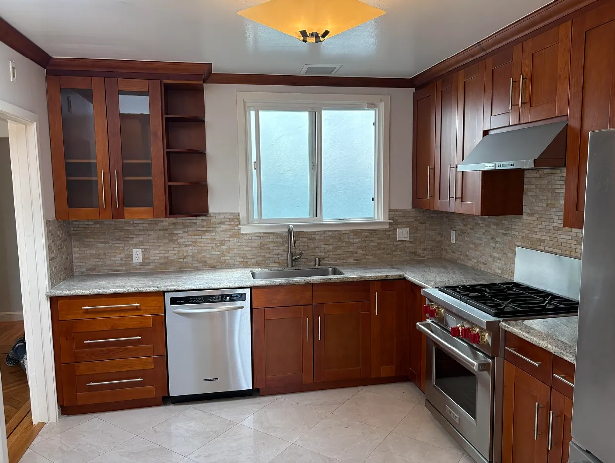 3 bed, 1410 sqft, $6,000 — Photo 2