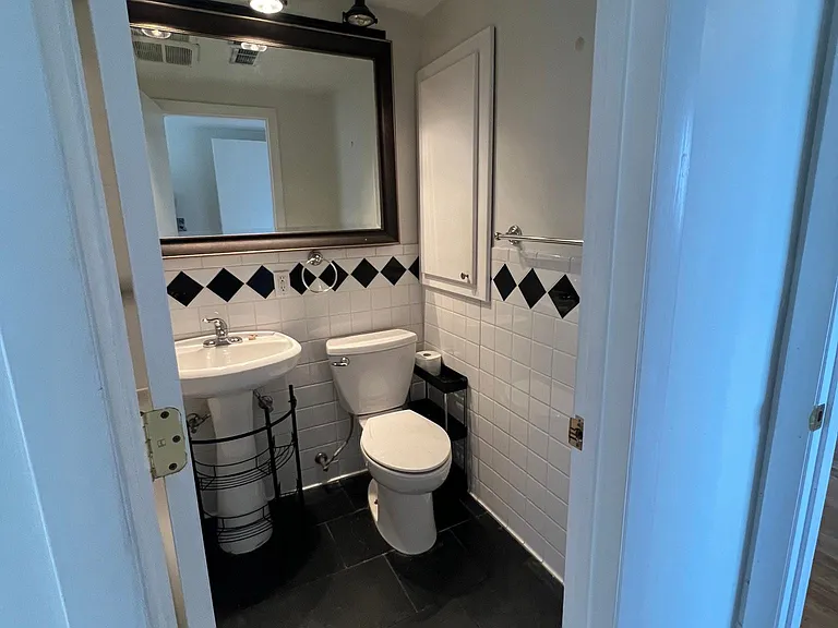 201 Acklen Park Dr #14 — Photo 8