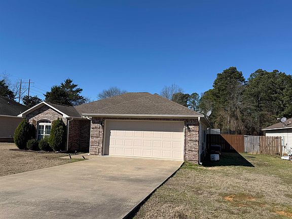 3rd image of 5 Smokey Ridge Ct