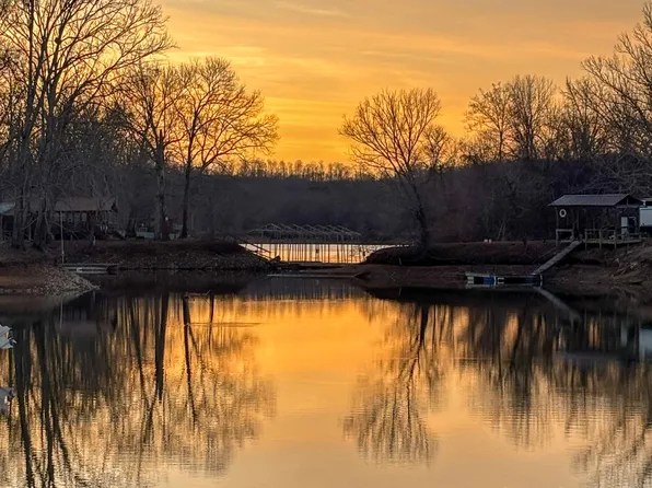 0 Britt Landing Rd, Lobelville, TN 37097