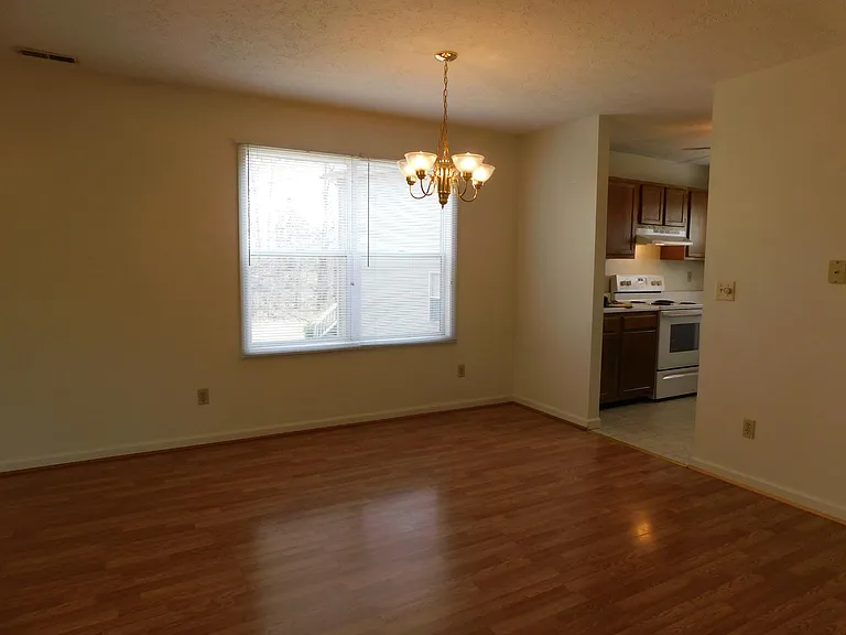 4774 N Briar Gate Dr — Photo 3