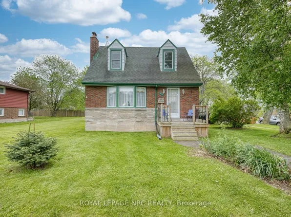 4076 Welland St, Niagara Falls, ON L2G 6J8