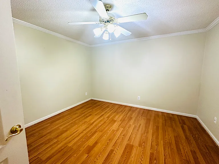 101 Foxwatch Cir — Photo 14