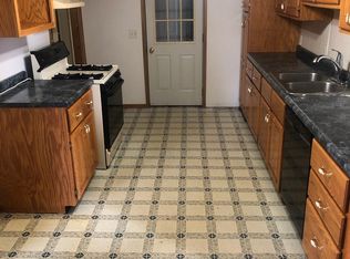 104 River St, Ligonier, IN 46767