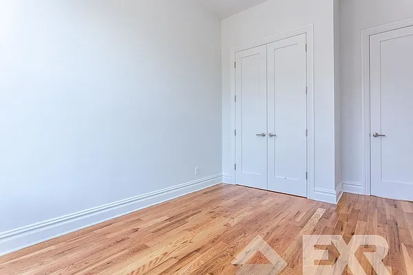 Rented by EXR | media 8