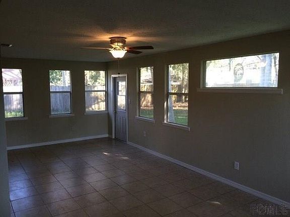 5th image of 12 Blakeshire Pl