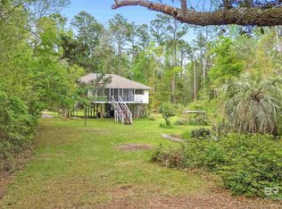 10946 Pecan Dr, Fairhope, AL 36532