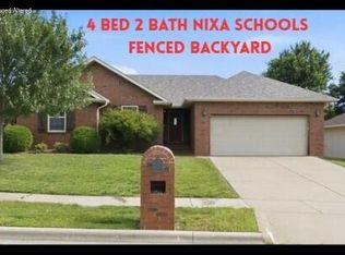 889 W Crestwood Street, Nixa, MO 65714