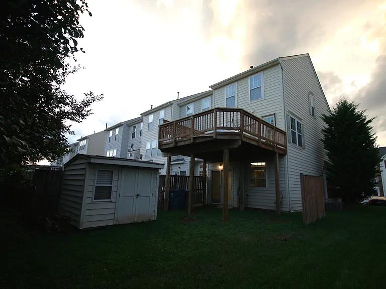 44501 Potter Ter — Photo 30