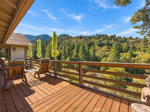 1925 Linden Dr, Pine Mountain Club, CA 93222