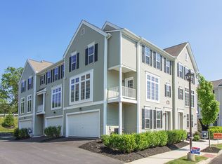 3017 Meridian Cmns UNIT B, Mechanicsburg, PA 17055