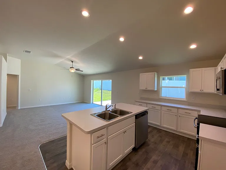 8190 N Wakefield Dr — Photo 9