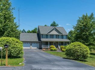 225 Pinefield Cir, Inman, SC 29349