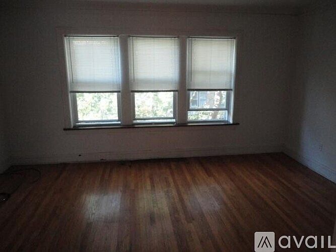 1st image of 4901 N Seeley Ave APT 2