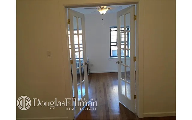 Rented by Douglas Elliman | media 33
