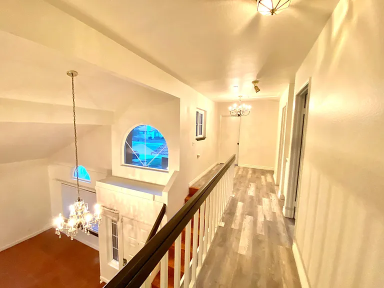 12900 Pan Am Blvd — Photo 11