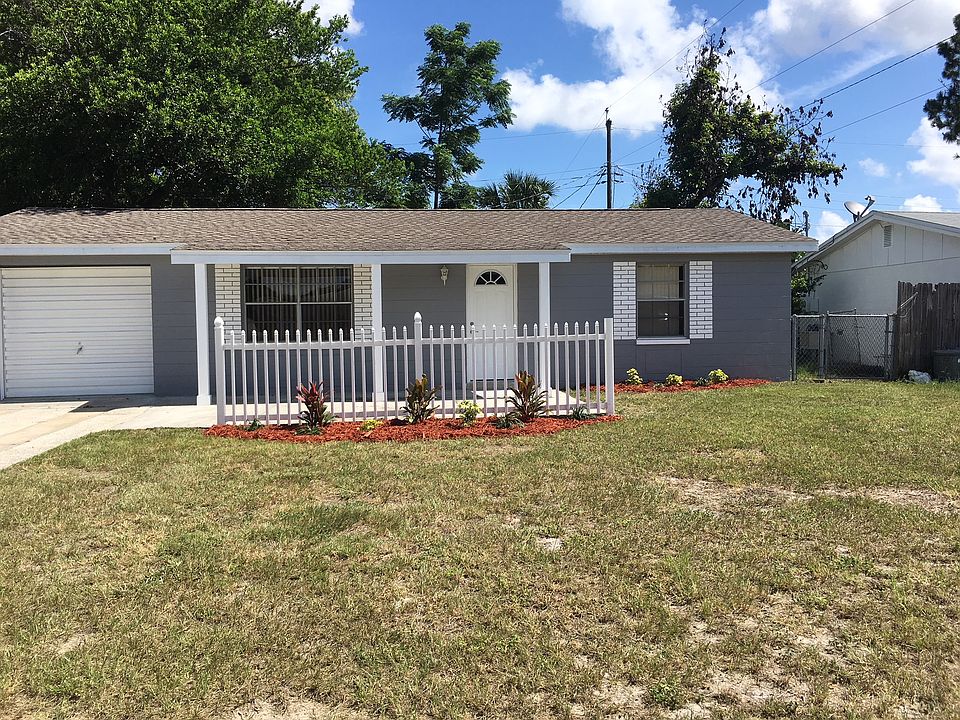 1st image of 4905 Briar Hill Ct