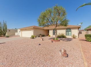 26230 S Lakewood Dr, Sun Lakes, AZ 85248