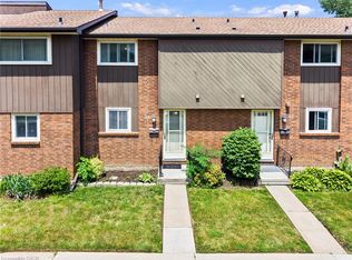 64 Forster St #20, Saint Catharines, ON L2N 6T5