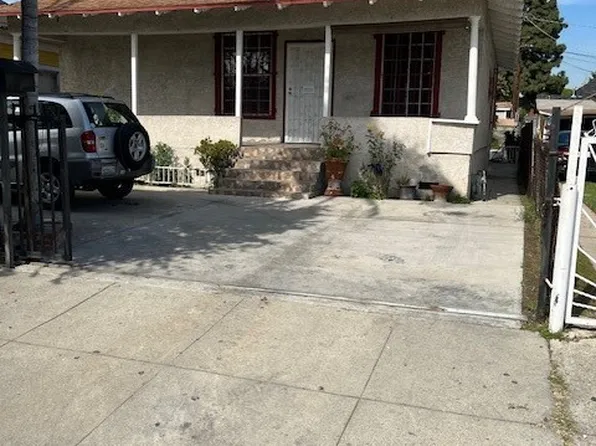 317 E 42nd Pl, Los Angeles, CA 90011