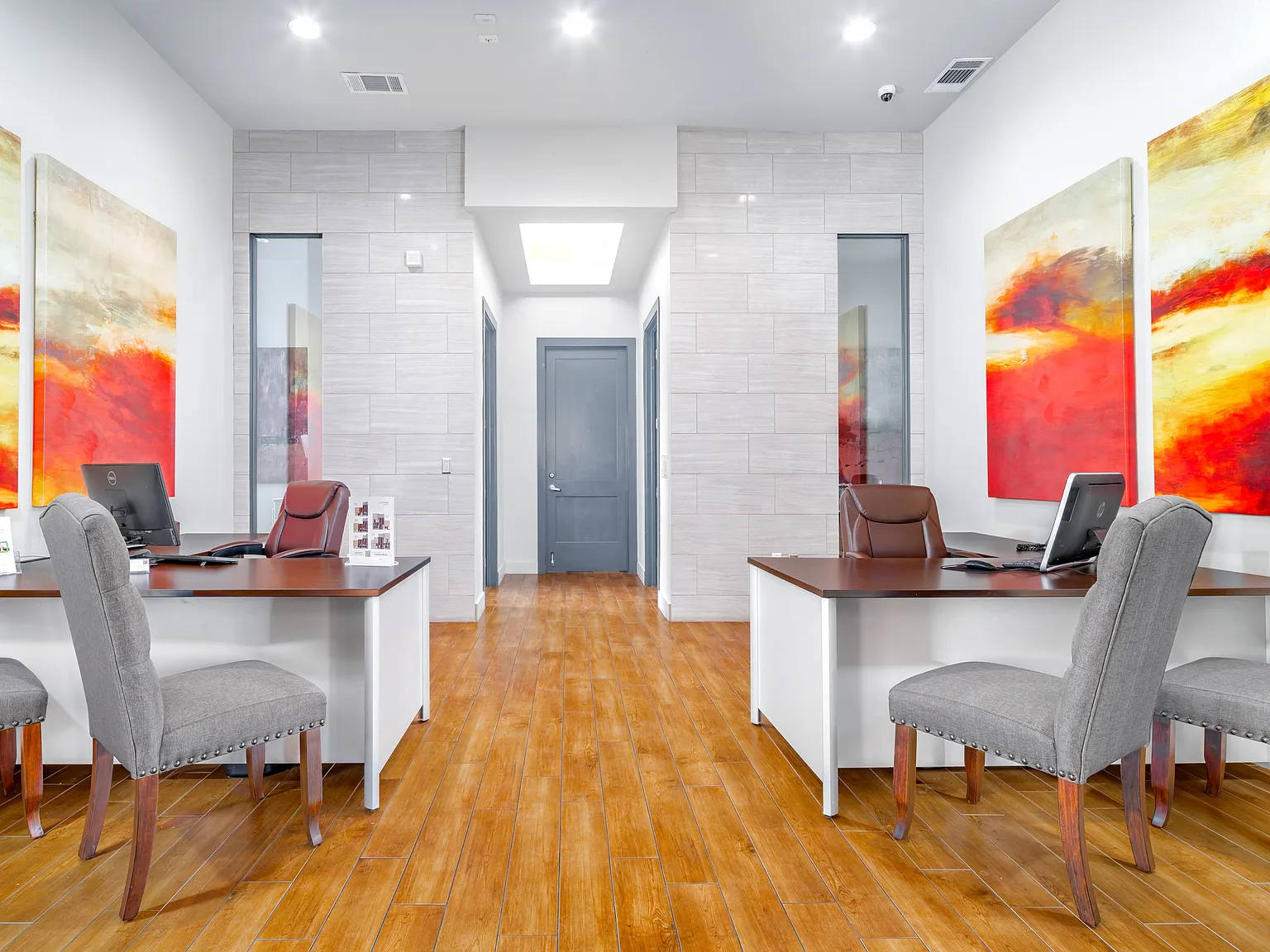 Encore 281 Apartments — Photo 2